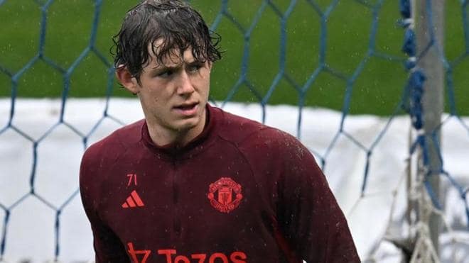 Walsall sign ex-West Ham goalkeeper Wooster — Walsall news photo